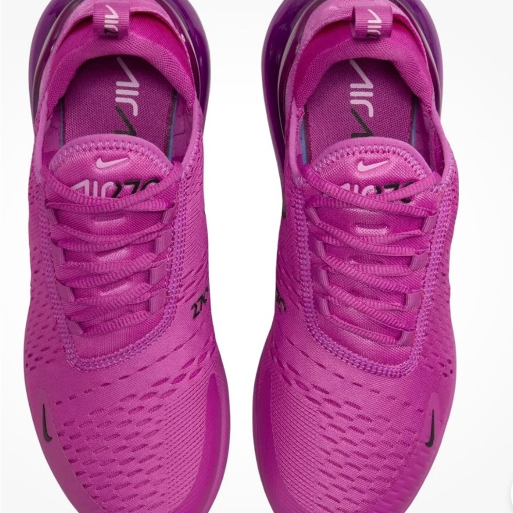 Nike Women's Air Max 270 Fuchsia Athletic Shoes